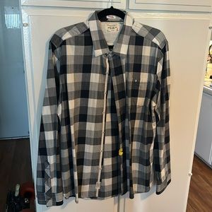Black and white plaid seven diamond button-down long sleeve shirt